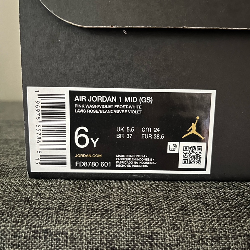 Nike Air Jordan 1 Mid, size 6Y, like new- barely worn